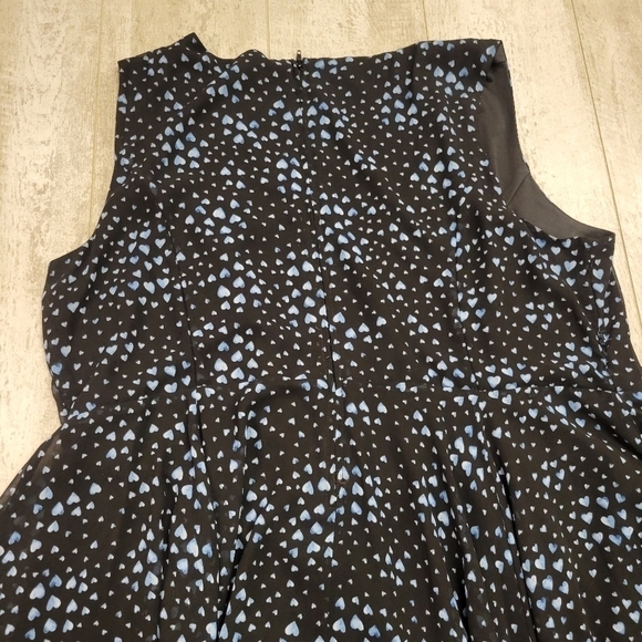 Torrid Black and Blue Heart Print Flounce Skirt Dress Size 20. - Picture 8 of 11
